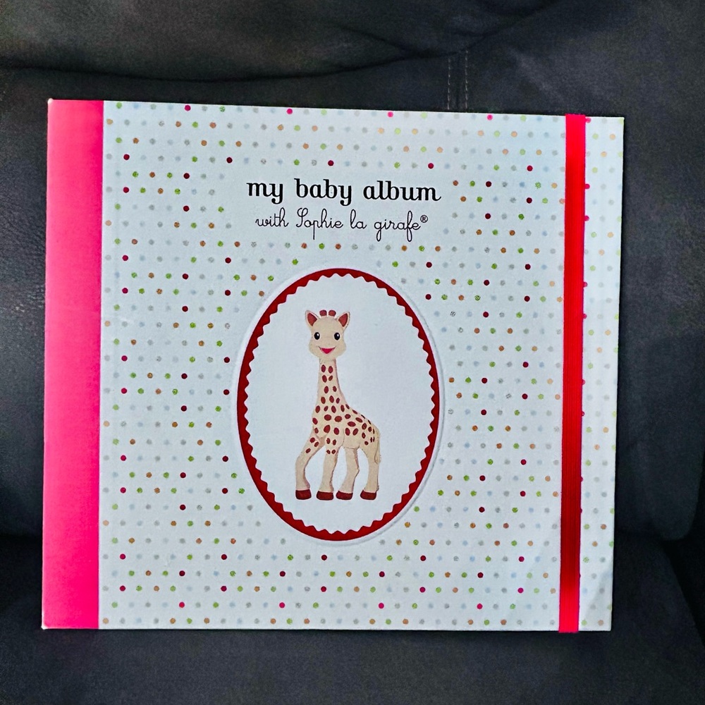 Sophie La girafe baby book, unisex, unused.
